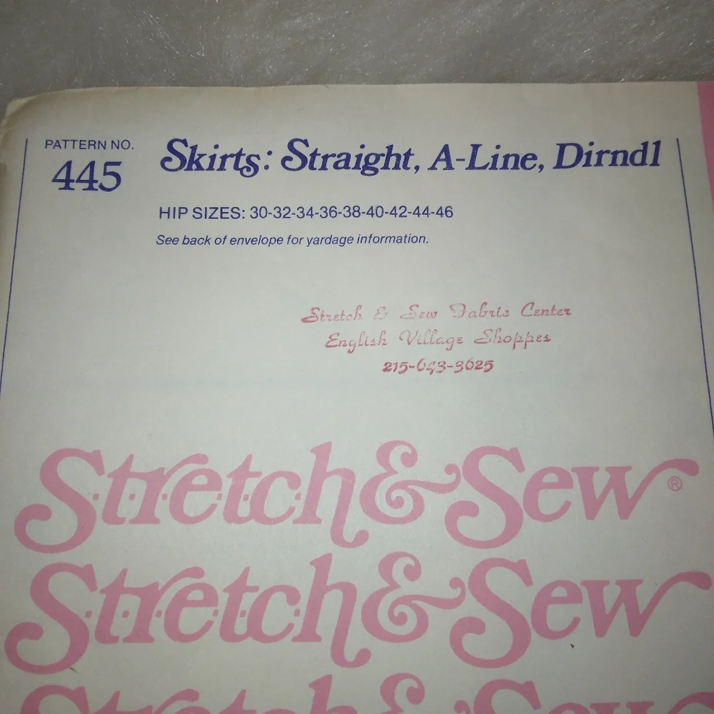 STRETCH & SEW 445 Misses Straight, A-Line, Drindl Skirts, Hip Size 30-46